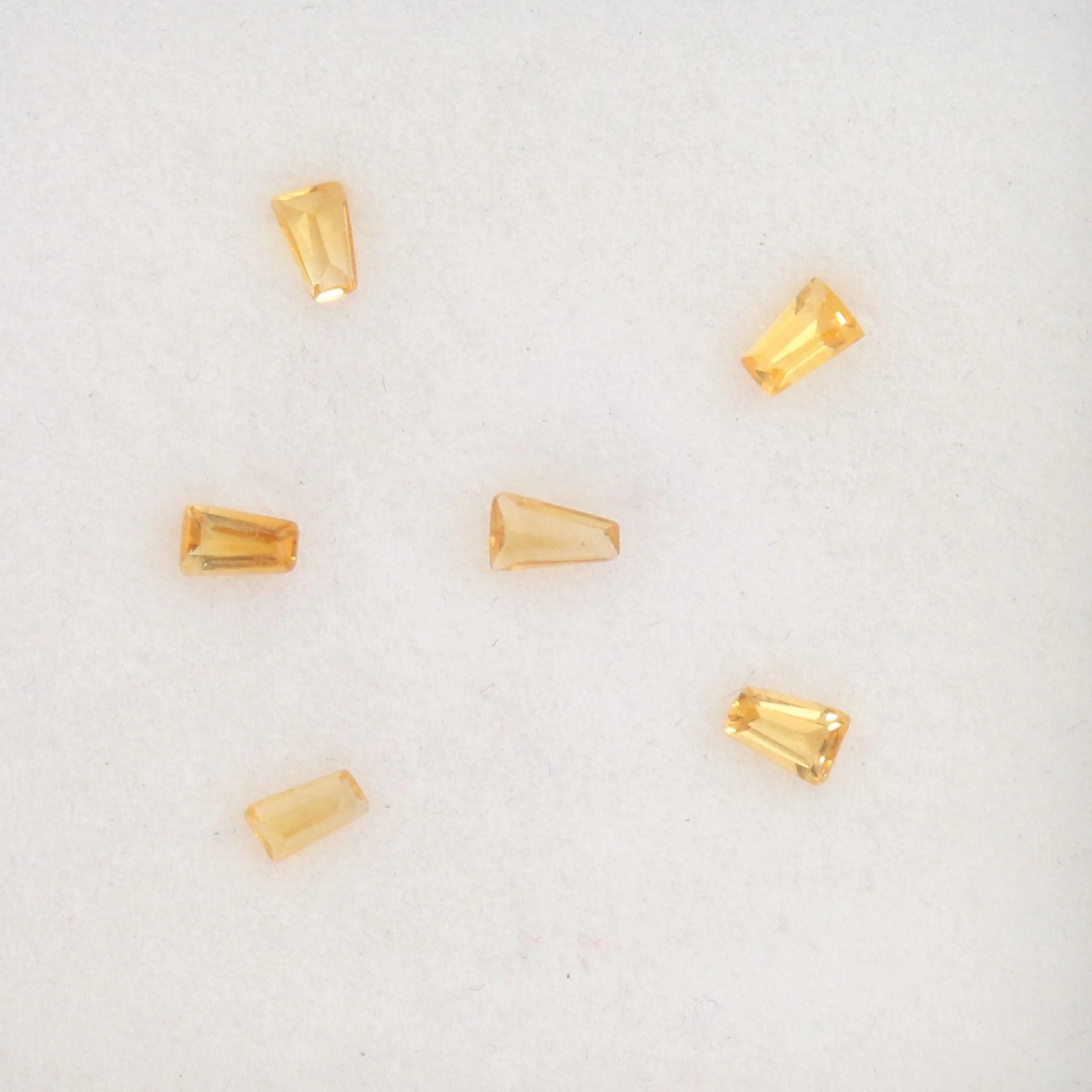 0.05ct (Aprox) Citrine Tapered Baguettes