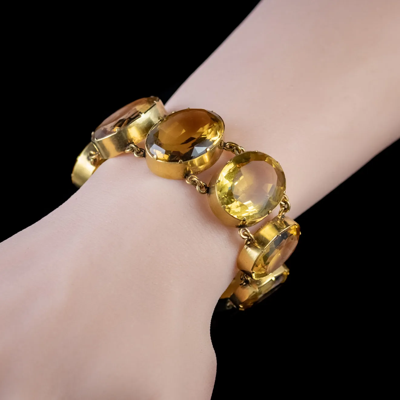 Antique Victorian Citrine Bracelet 18Ct Gold 200Ct Of Citrine Circa 1900