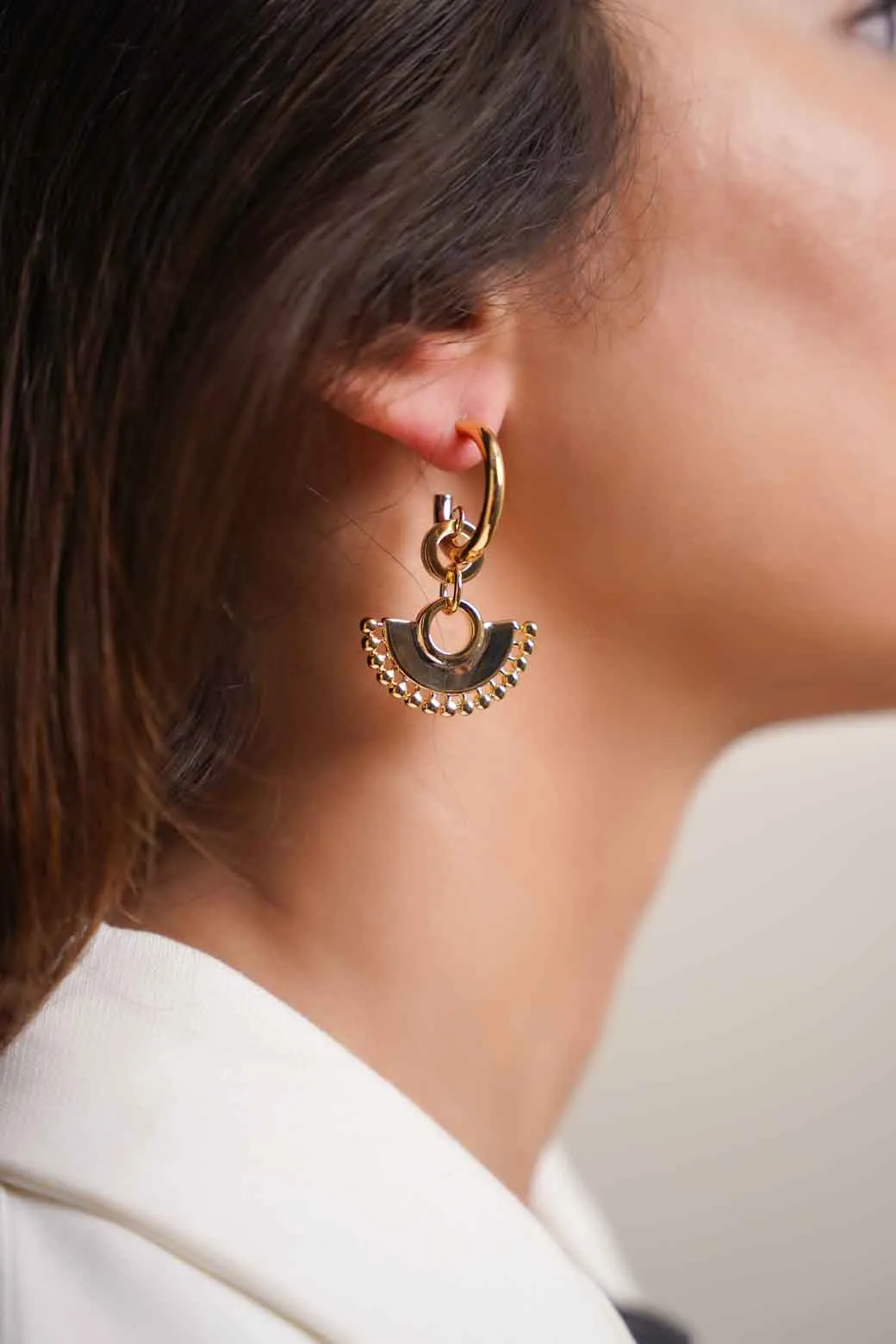 CHANDELIER EARRING