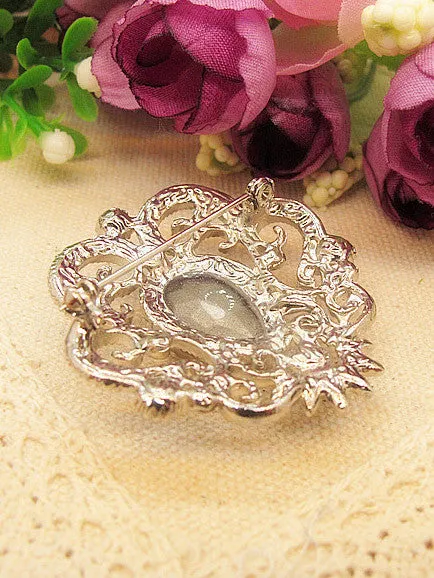 Crystal Tear Drop Rhinestone Banquet Wedding Dress Brooch