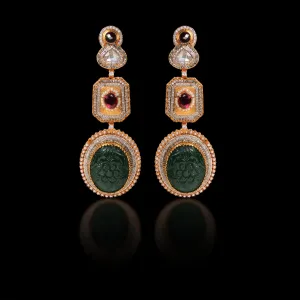 Earrings in Jade and Chetum