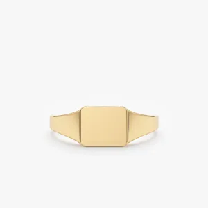 Engravable Signet Ring, Trina