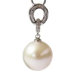 GIANT CIRCLE EDISON PEARL NECKLACE