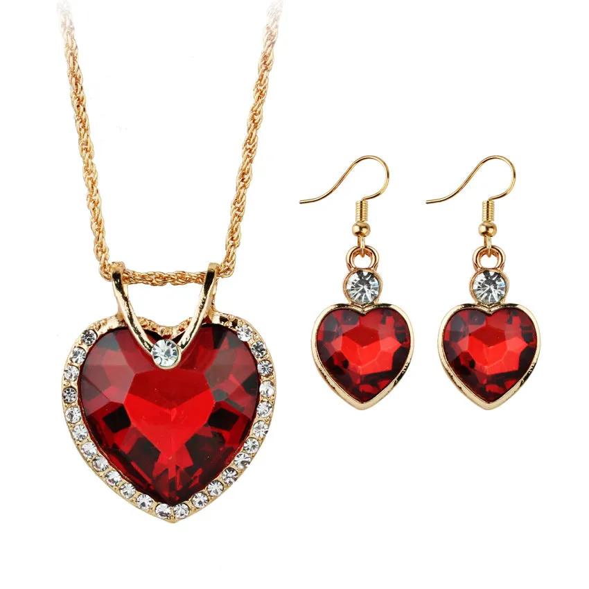 Heart-shaped zircon earrings necklace