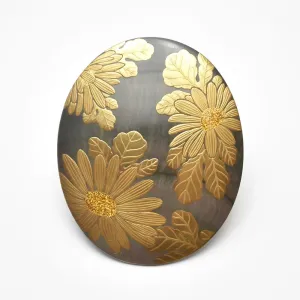 Maki-e Urushi Lacquer Brooch - Black Lip Oyster Pearl Shell / Chrysanthemum -, Traditional Japanese Urushi Lacquer Jewelry