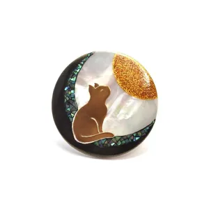 Maki-e Urushi Lacquer Brooch - White South Sea Pearl Shell / Cat -, Traditional Japanese Urushi Lacquer Jewelry