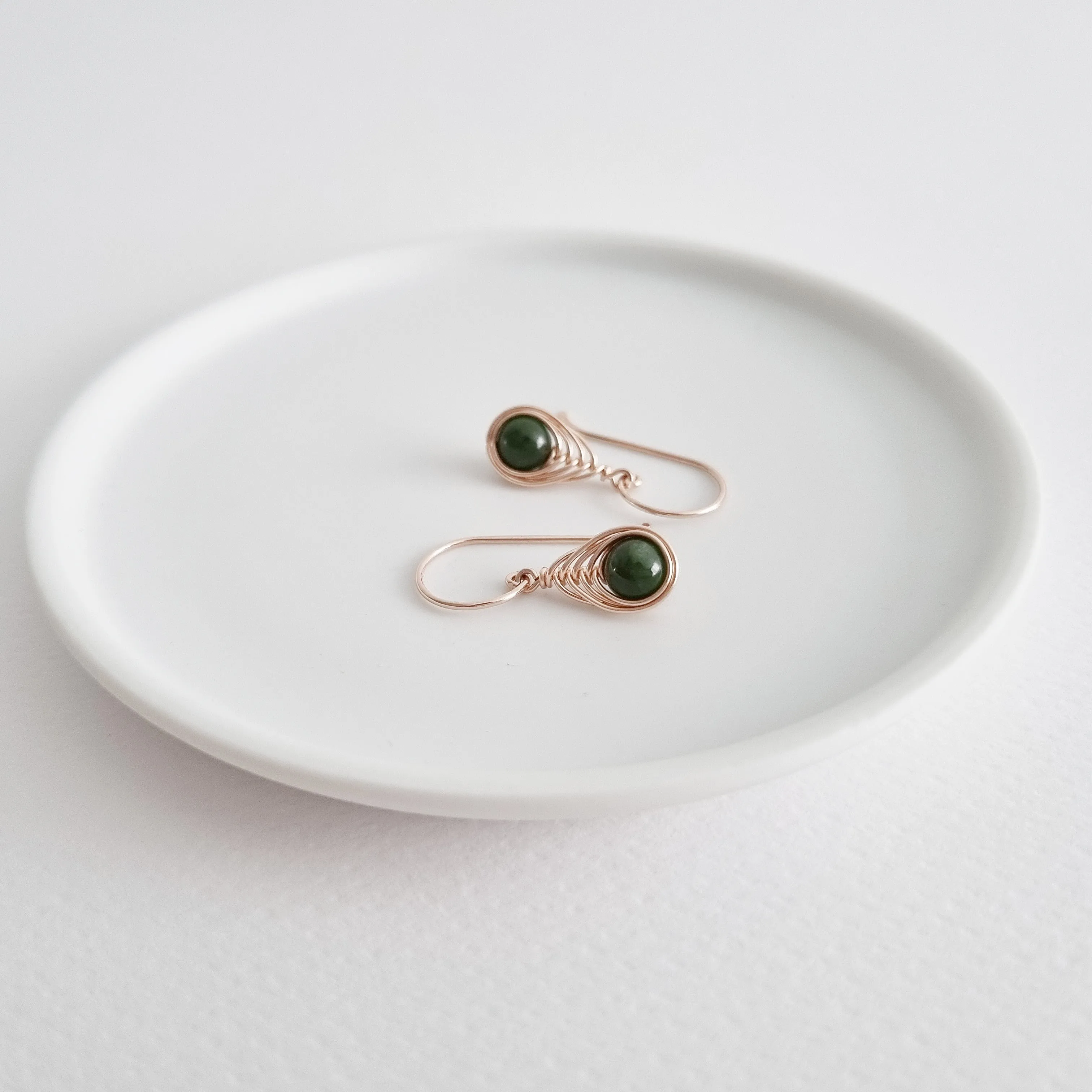 Naia Earrings / Nephrite