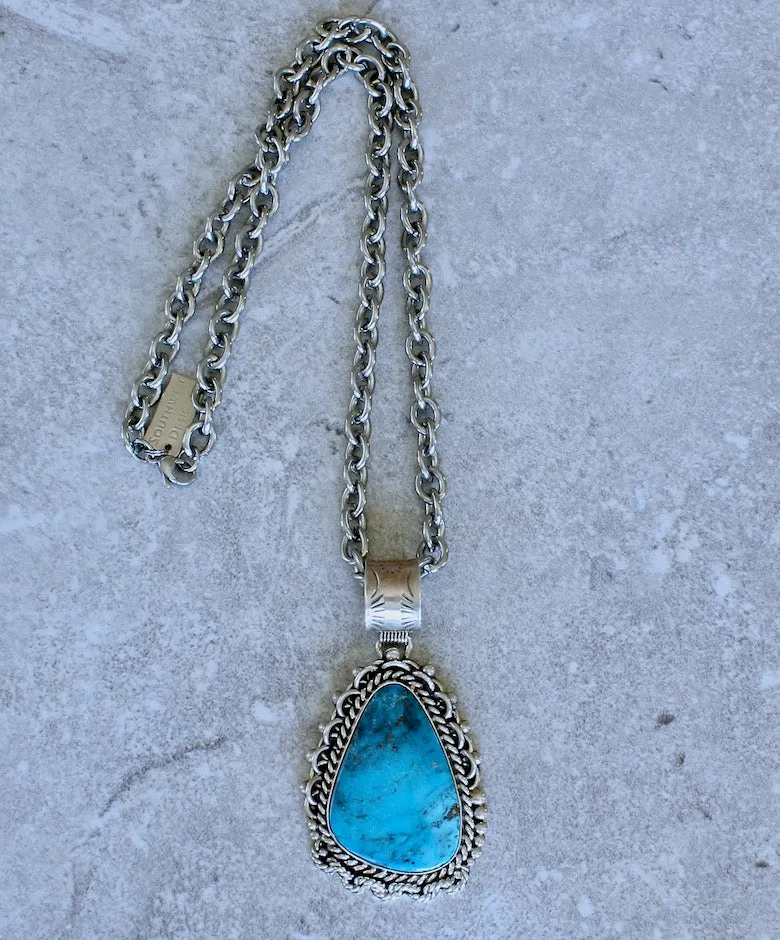 Native American Kingman Turquoise and Sterling Silver Teardrop-Shaped Pendant with a 23-1/2-inch Silver Link Chain