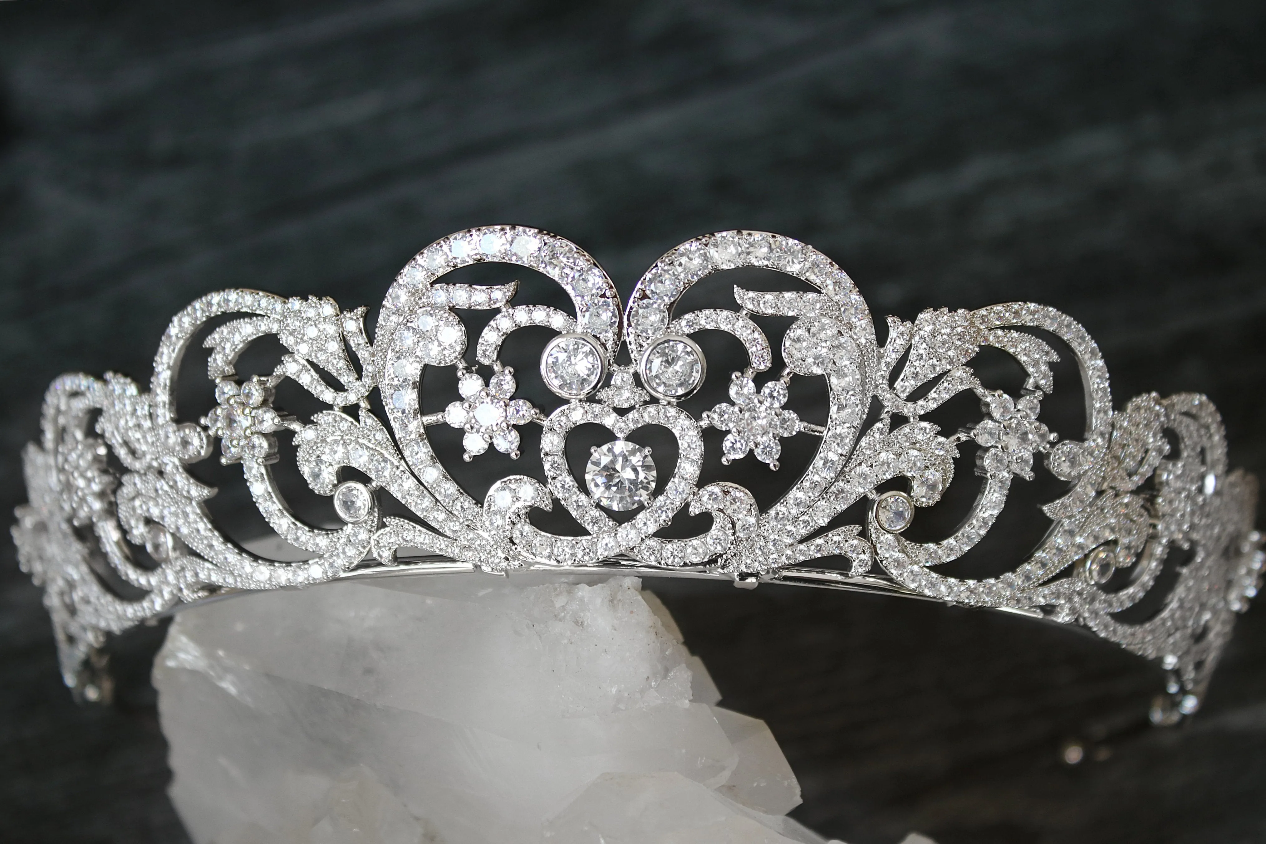 Pearled DIANA PRINCESS OF WALES Royal Bridal Tiara