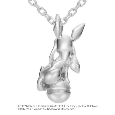 [Pokémon]Glaceon & Pokéball necklace platinium