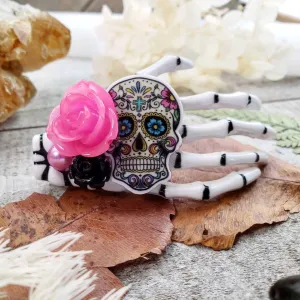 Skeleton hand hair clip