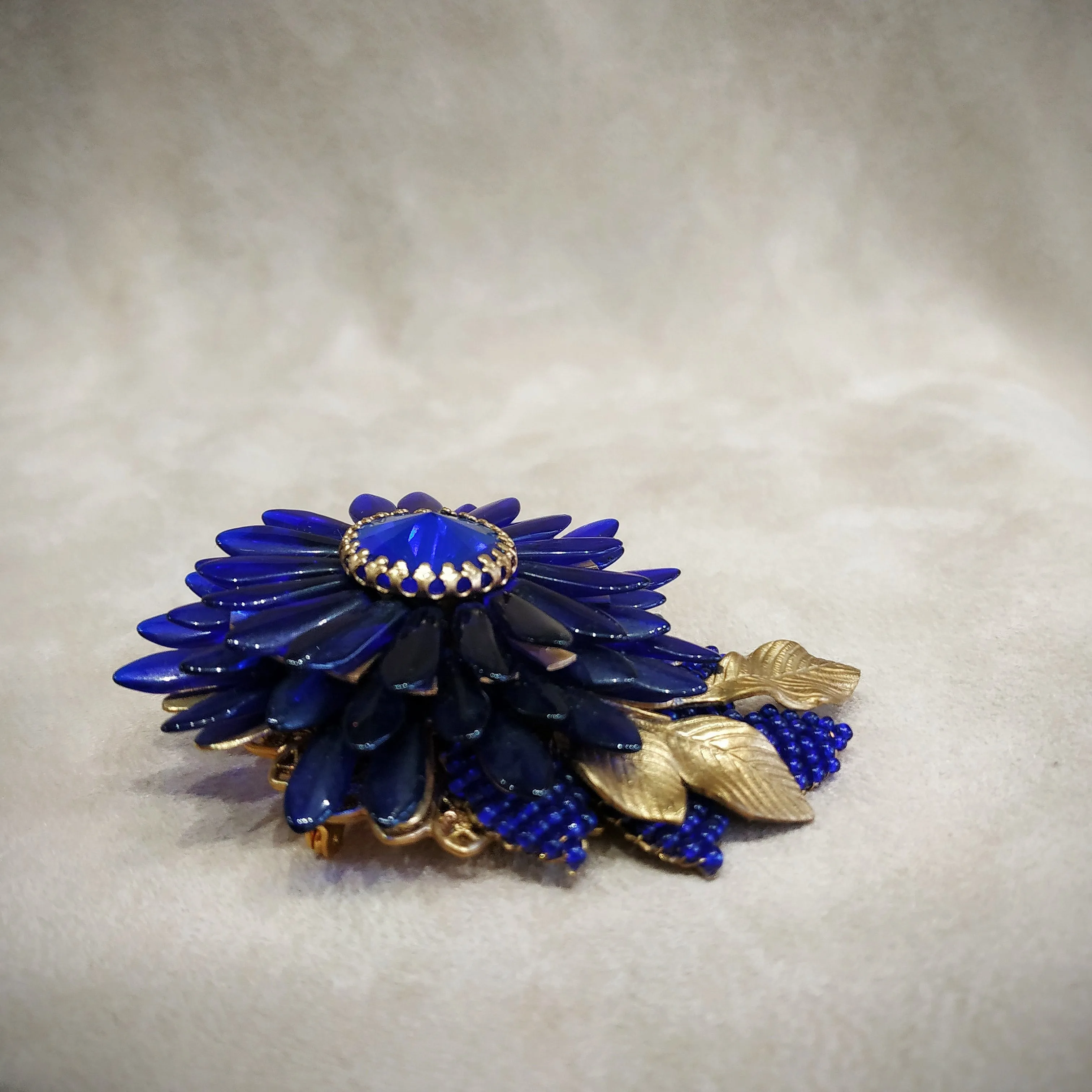 Stanley Hagler Blue Cobalt blue flower statement Brooch