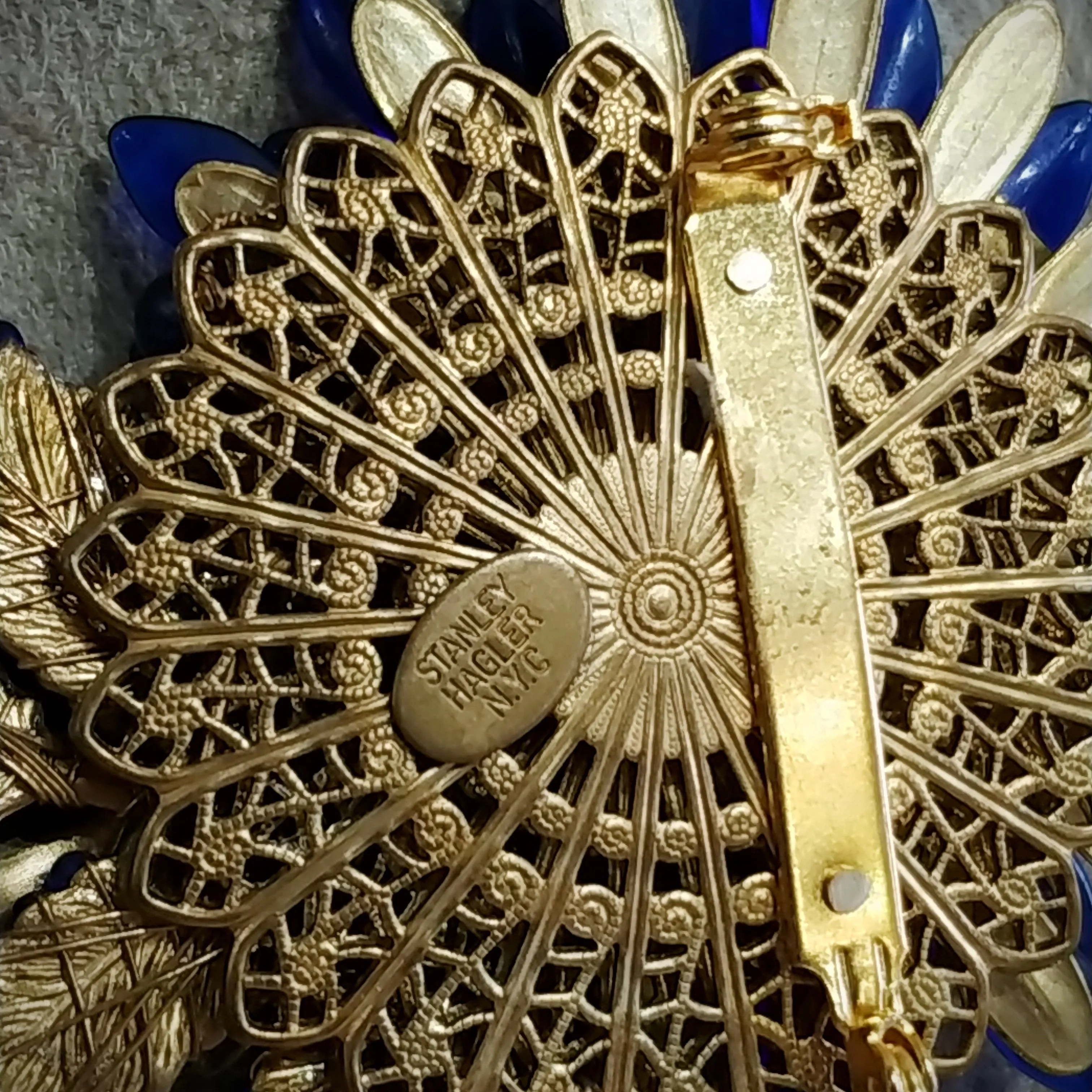 Stanley Hagler Blue Cobalt blue flower statement Brooch