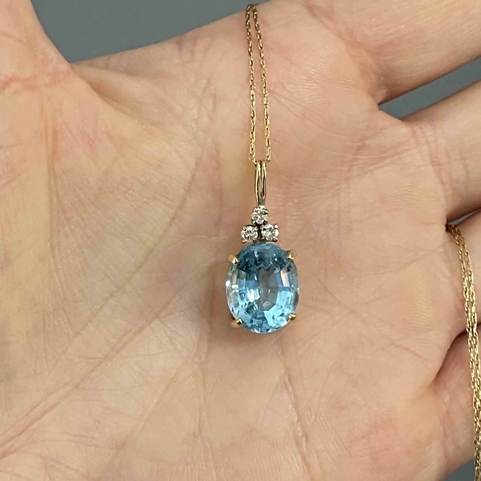 Vintage 14K Gold Diamond Blue Topaz Pendant Necklace