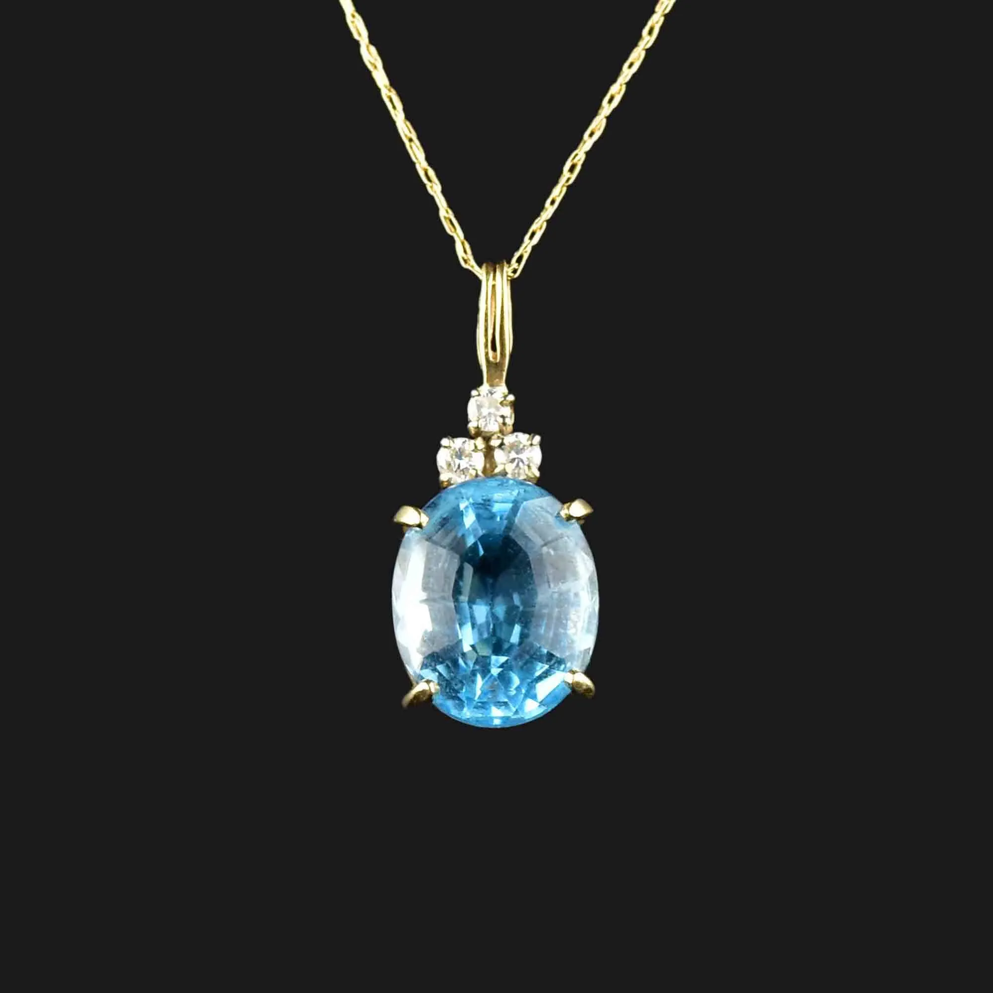 Vintage 14K Gold Diamond Blue Topaz Pendant Necklace