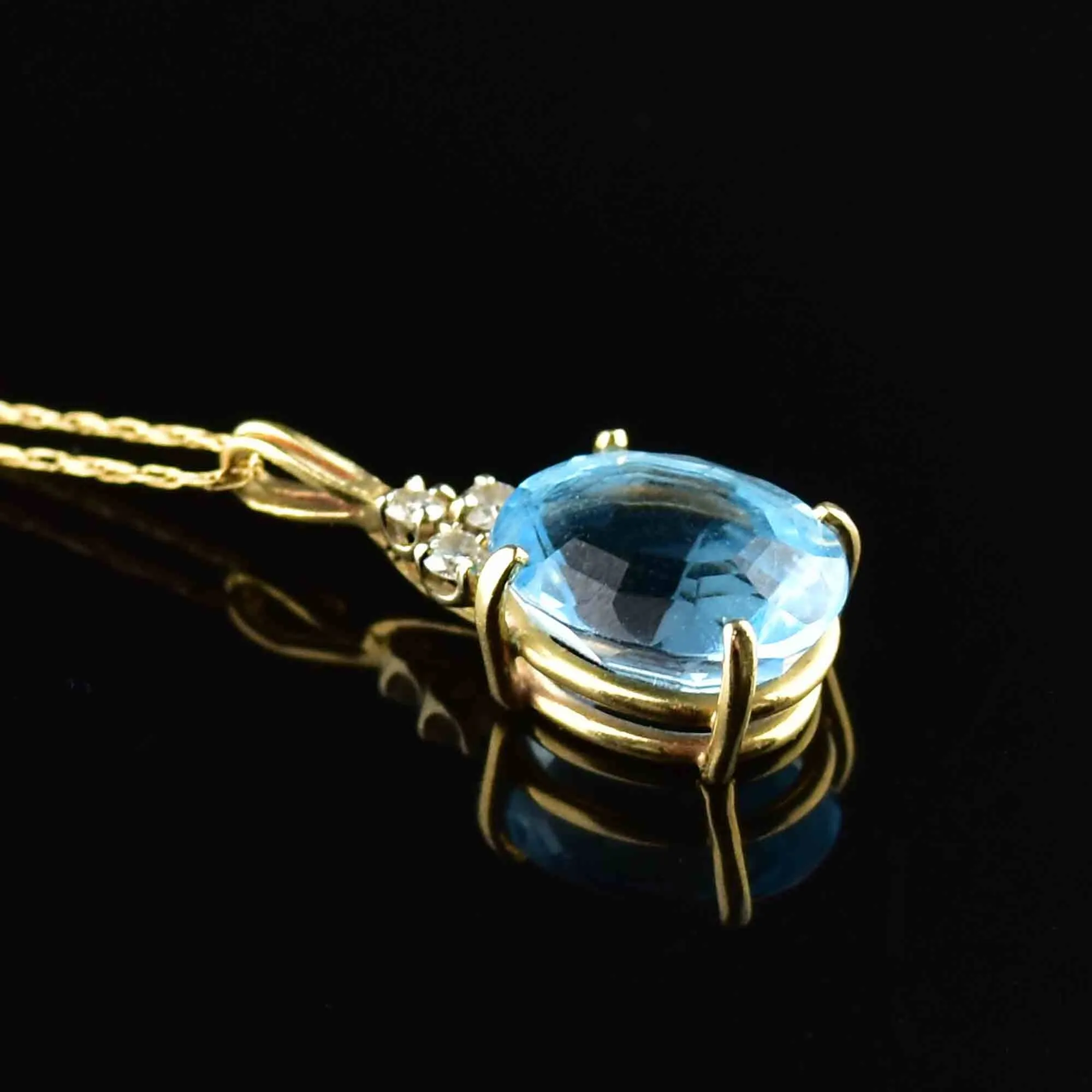 Vintage 14K Gold Diamond Blue Topaz Pendant Necklace