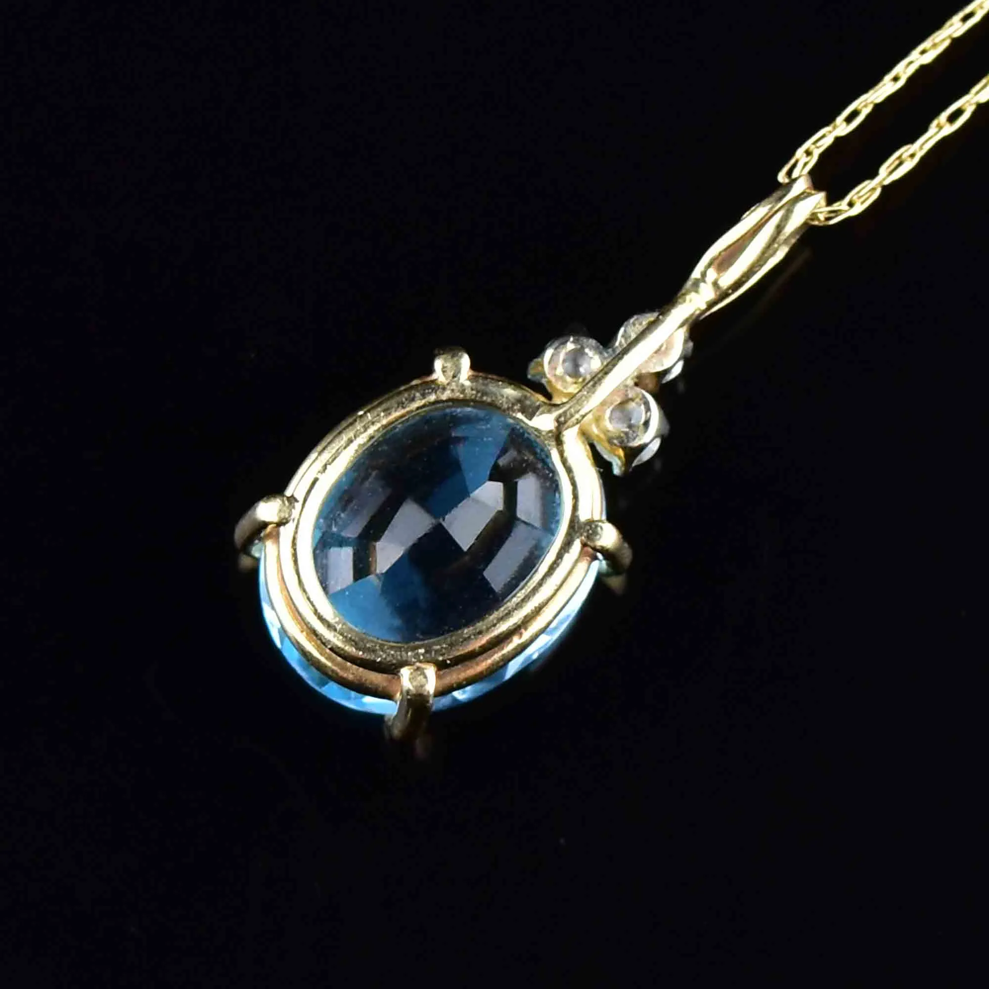 Vintage 14K Gold Diamond Blue Topaz Pendant Necklace