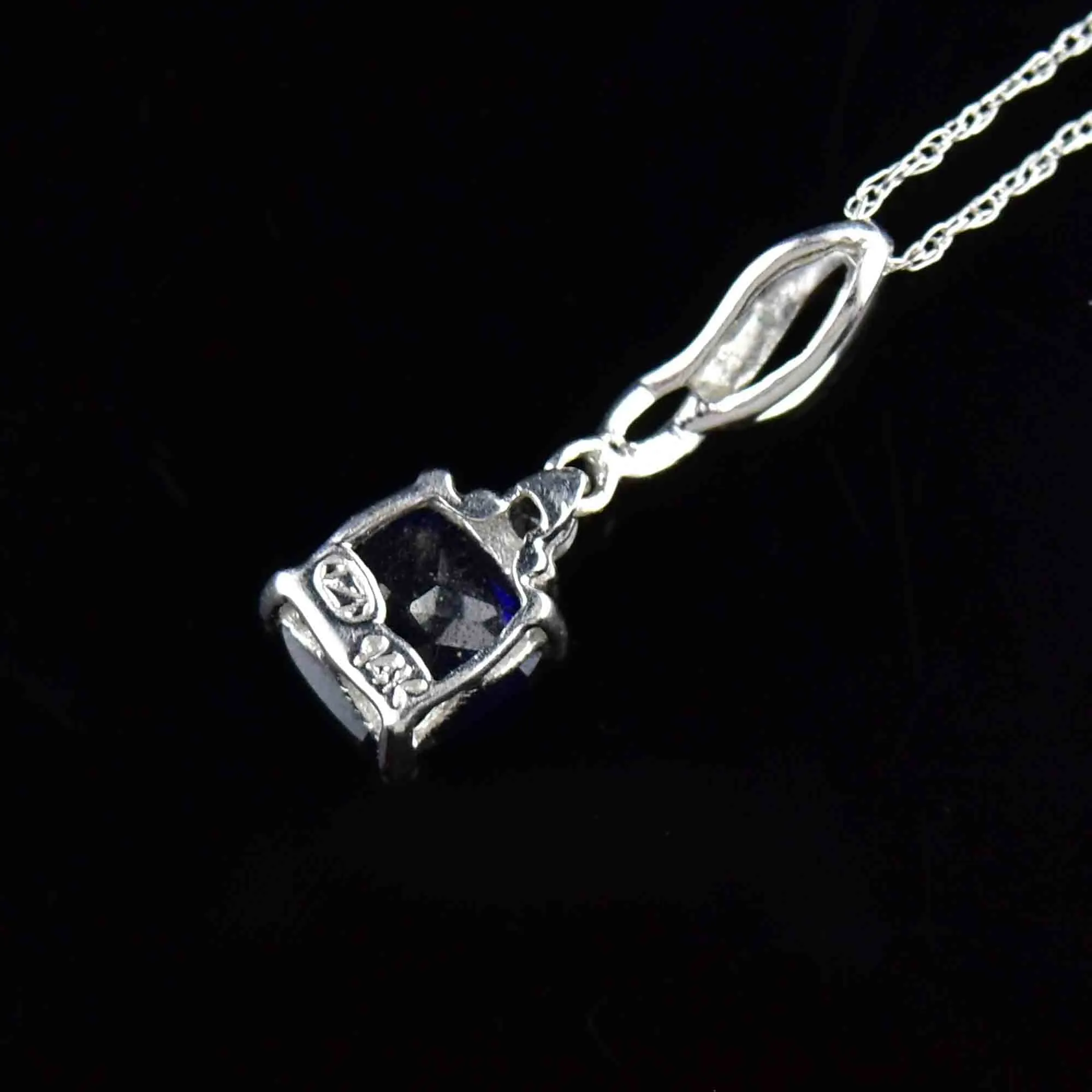 Vintage 14K White Gold Sapphire Topaz Pendant Necklace