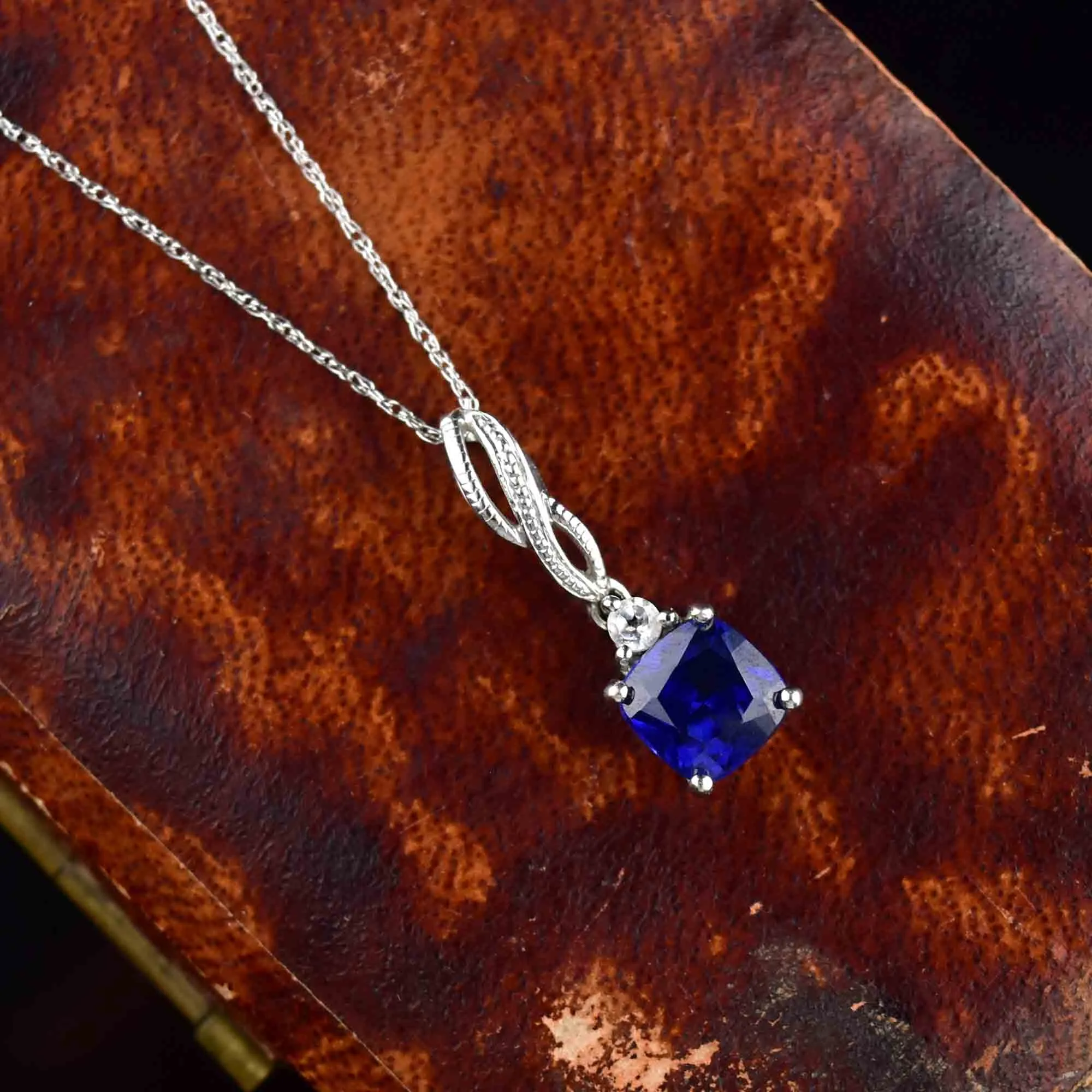 Vintage 14K White Gold Sapphire Topaz Pendant Necklace