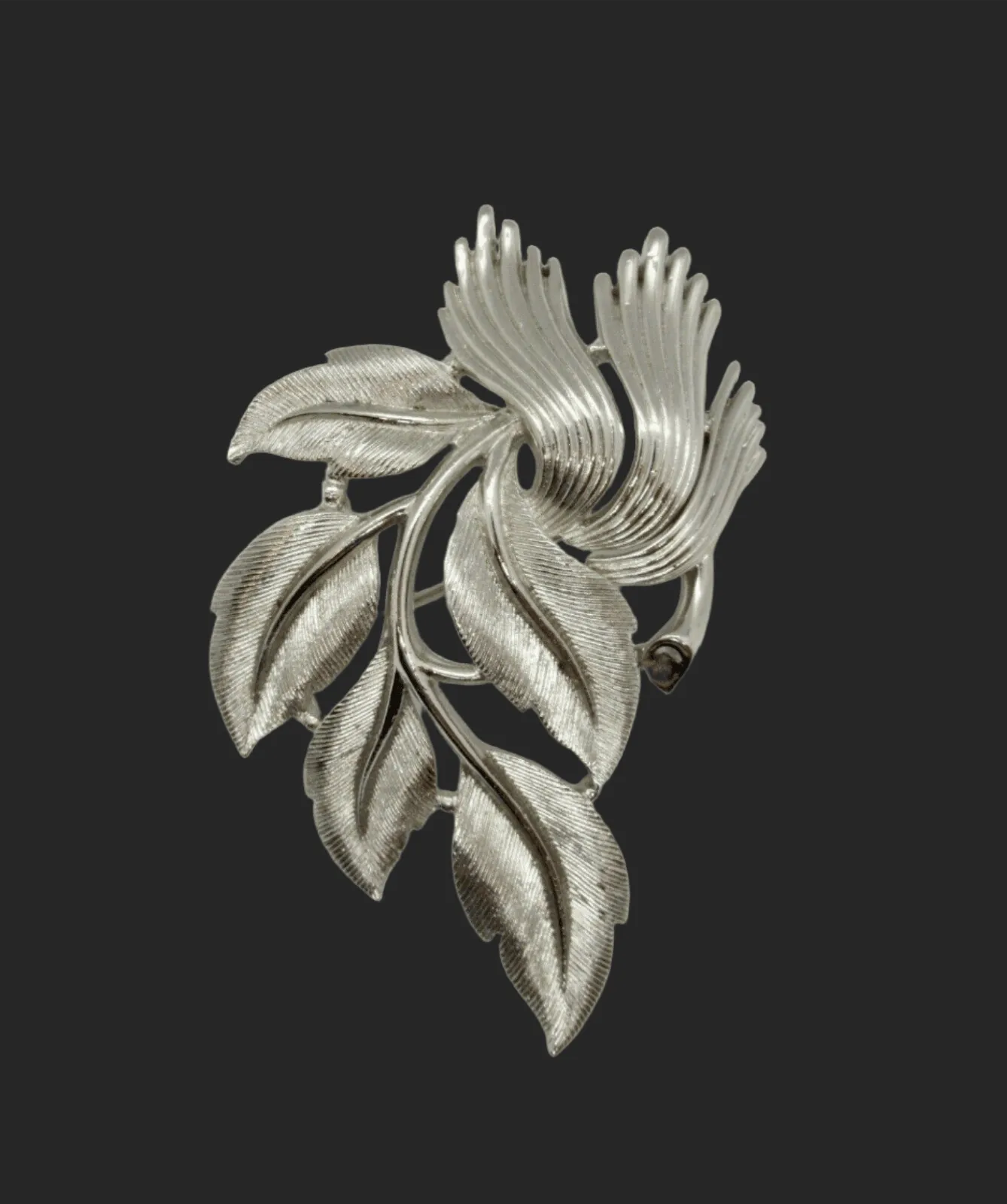 Vintage Crown Trifari Brushed Silvertone Leaf Brooch