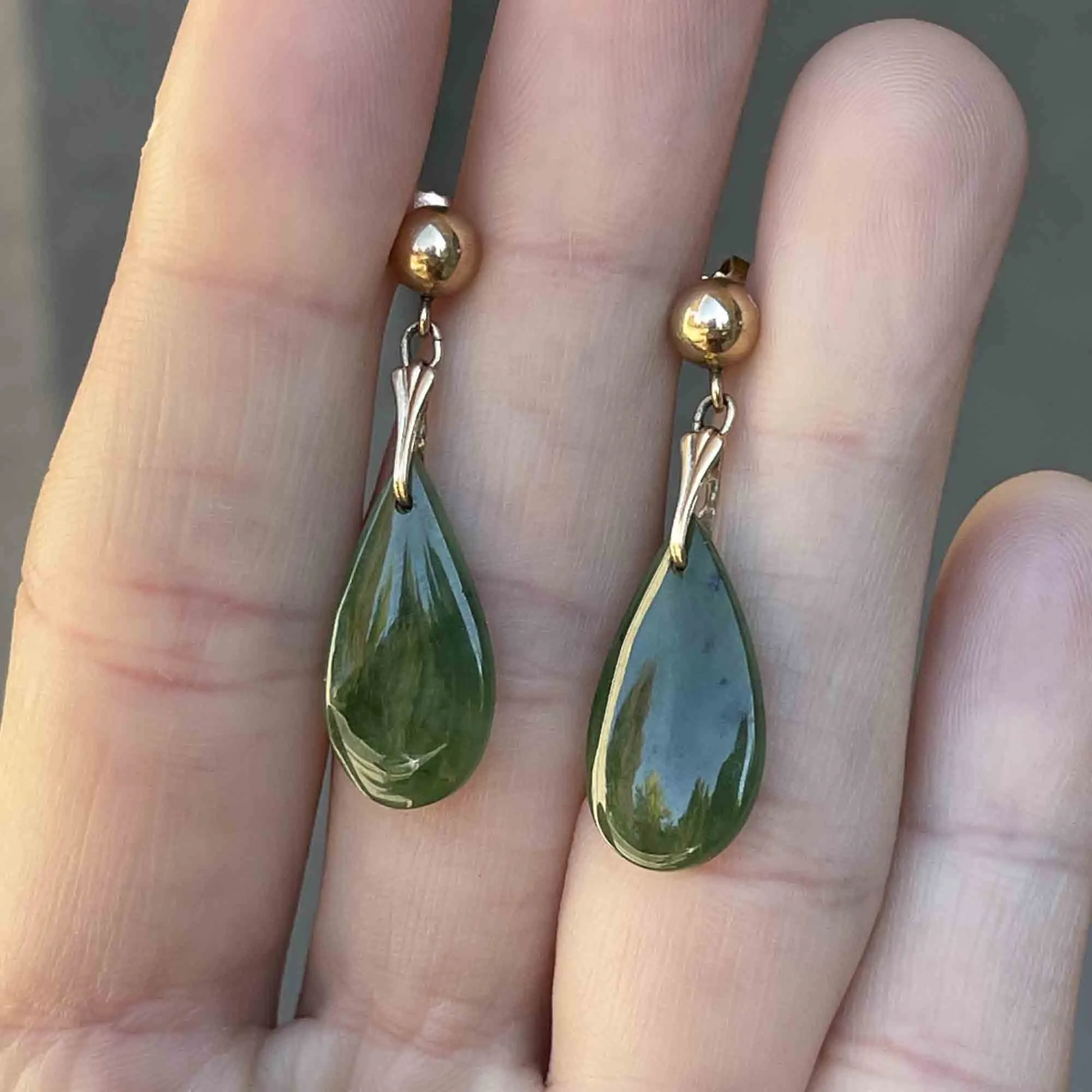 Vintage Jade Teardrop Earrings in 14K Gold